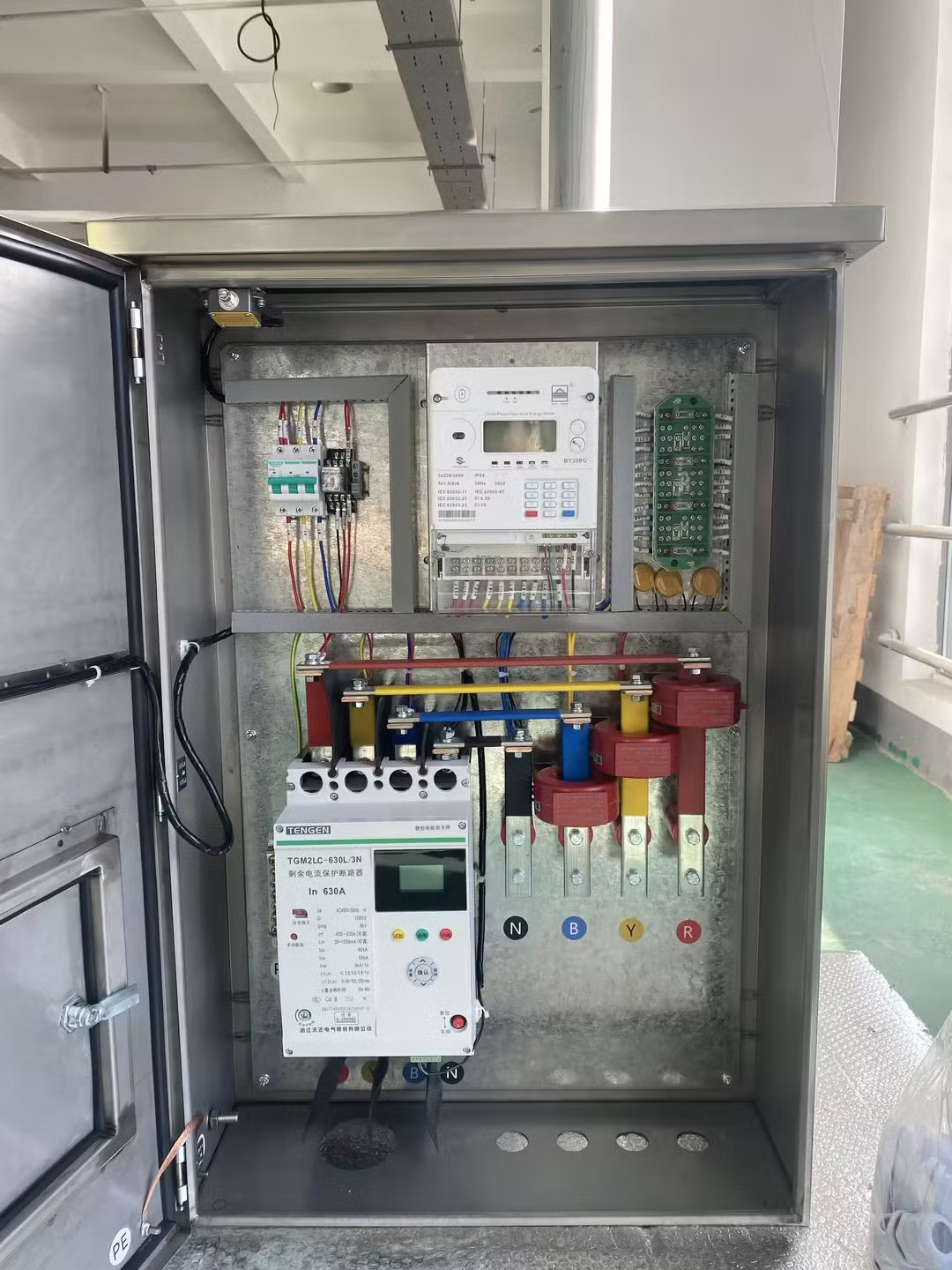 Meter distribution electrical panel assembly